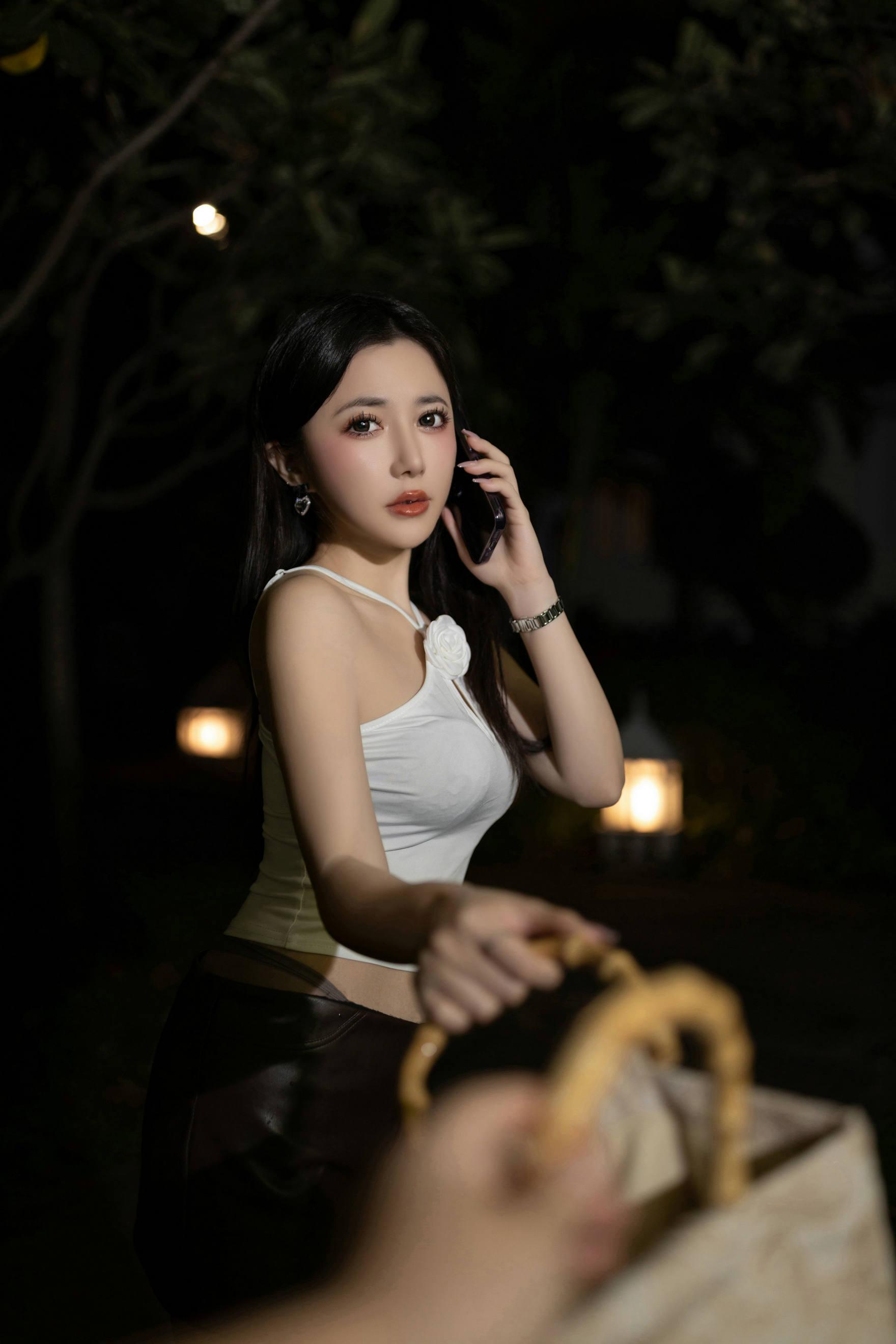 秀人付费 鱼子酱Fish 诱人私拍福利 暗墙五-尾随127P 2